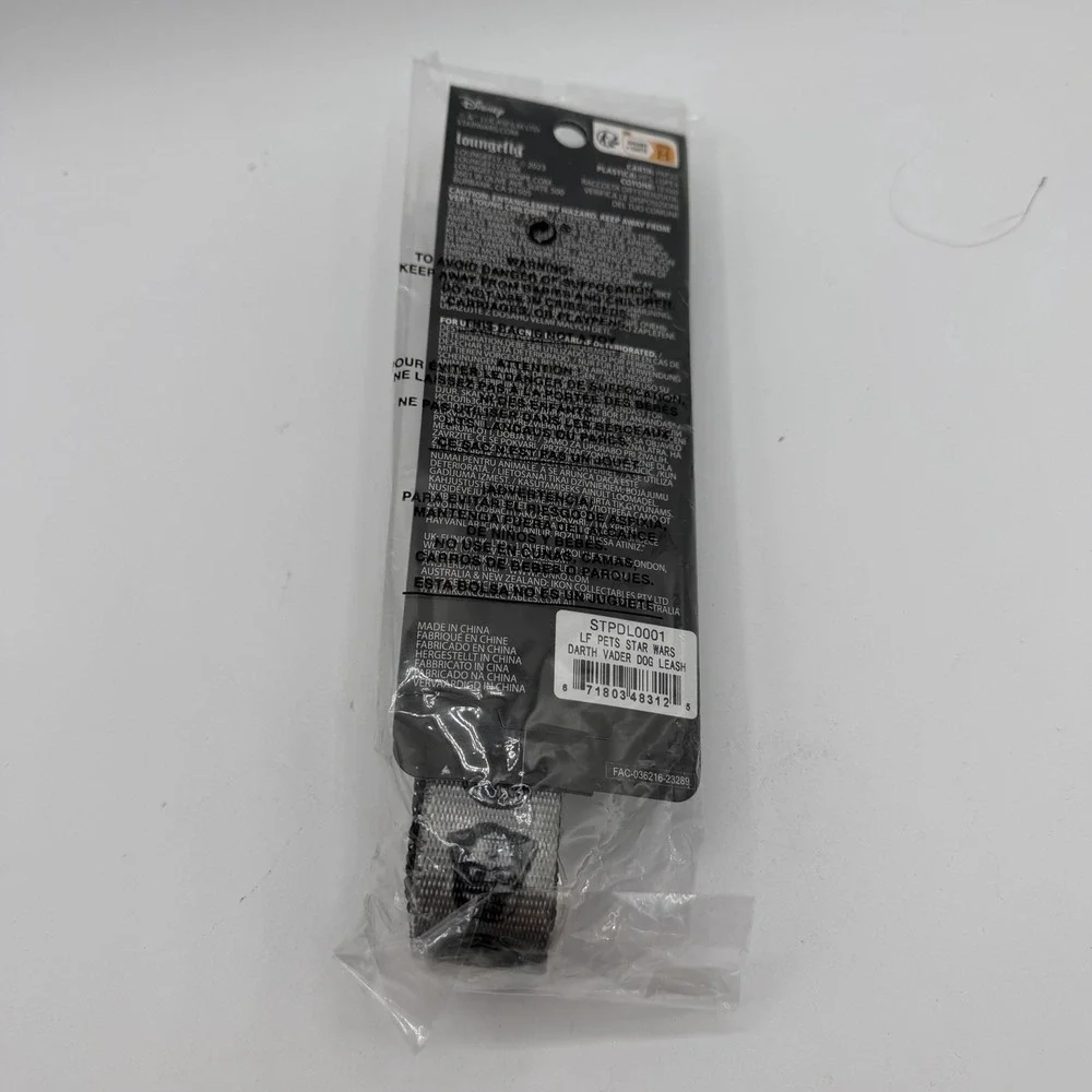 Disney‎ Loungefly Darth Vader Star Wars Dog Leash 6 Ft - Brand New
